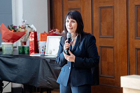 Ricarda Fredl-Maurer bei ihrer Ehrung zum Dienstjubiläum in der UMM